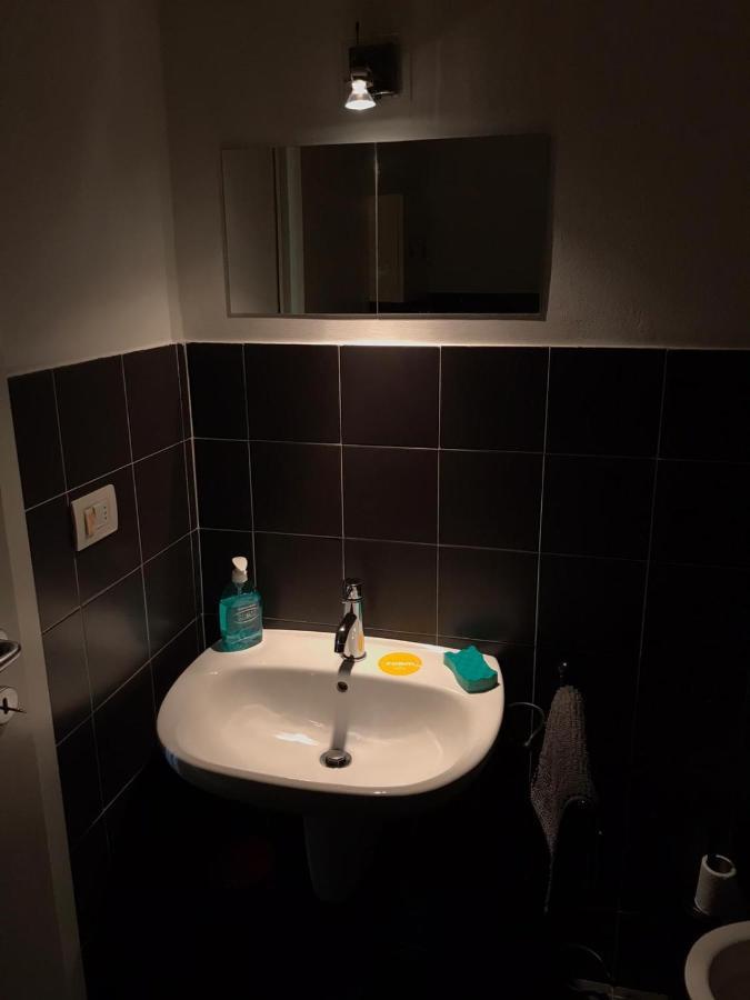 Living Leilighet Milano Eksteriør bilde